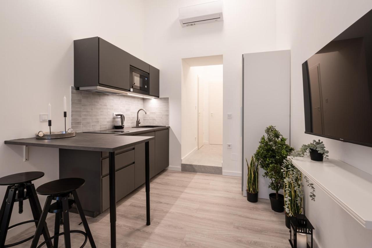 D48 - Central Boulevard Residence - Best Location By Bqa Budapesta Exterior foto